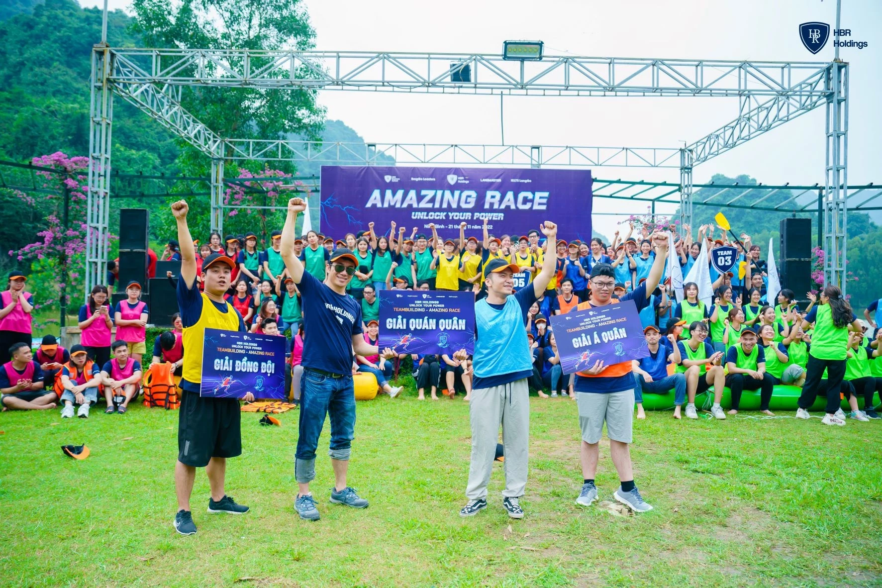 3 đội chơi giành chiến thắng trong chặng đua Amazing Race