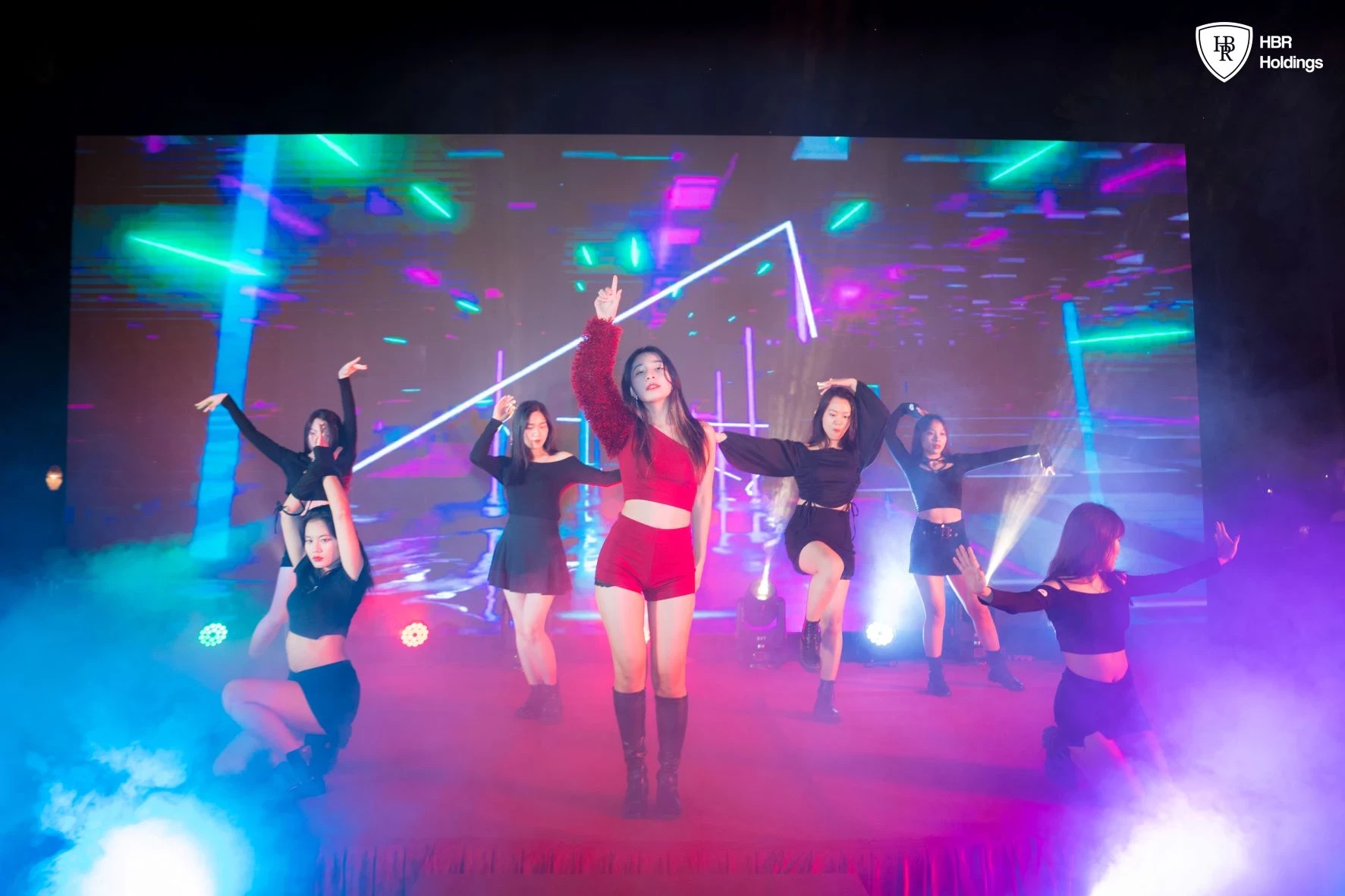 Các phần dự thi vô cùng đầu tư và mãn nhãn