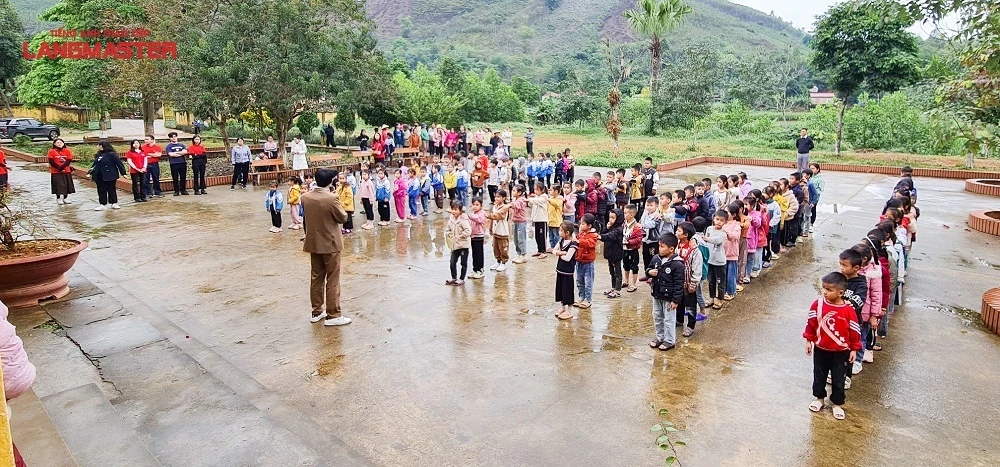 Dự án từ thiện "Mùa xuân cho em" 2024