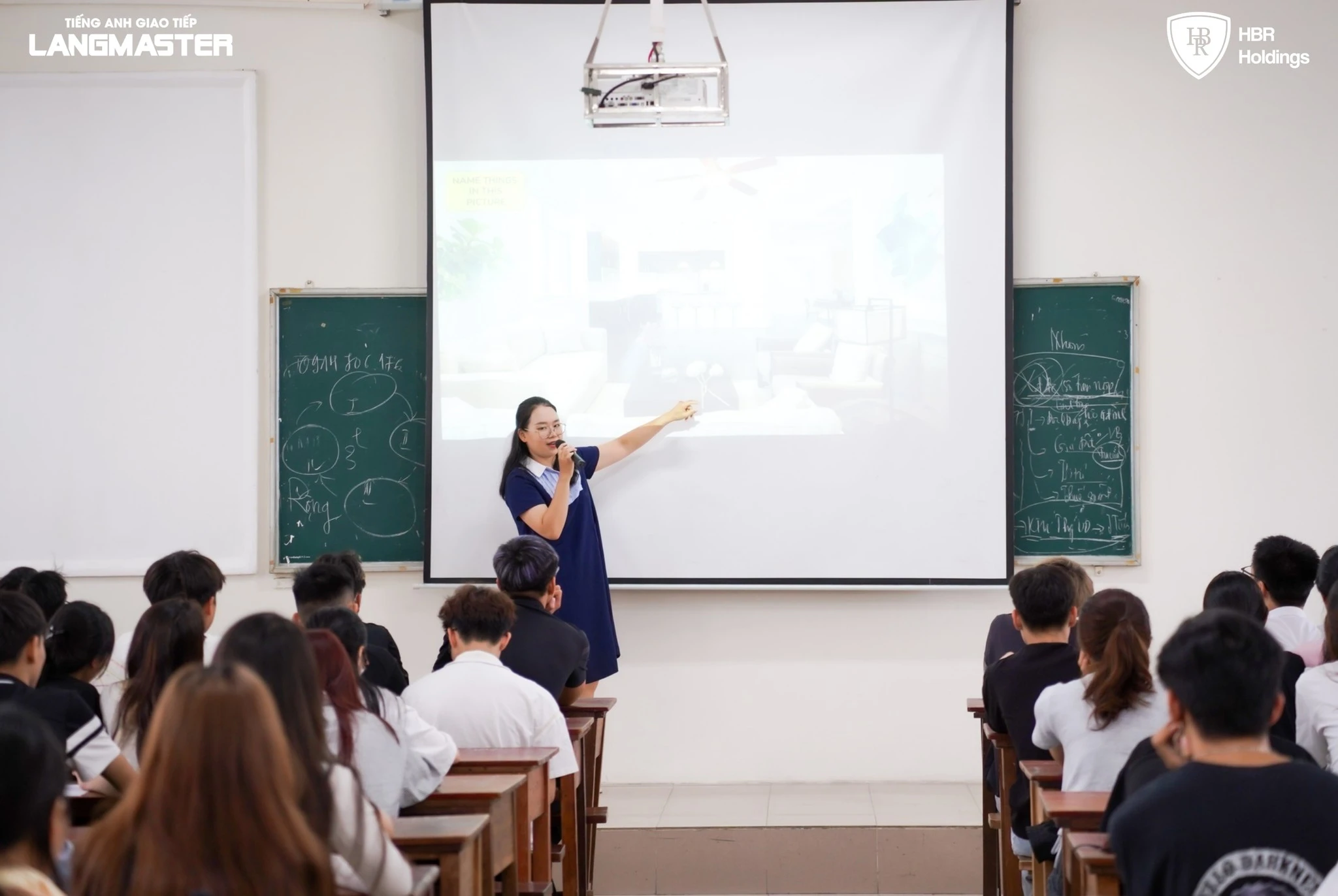 Langmaster đồng hành cùng tân sinh viên Cao đẳng Du lịch Hà Nội