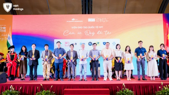HBR Holdings Đồng Hành Cùng Lễ Tốt Nghiệp Viện Đào Tạo Quốc Tế FPT 2025