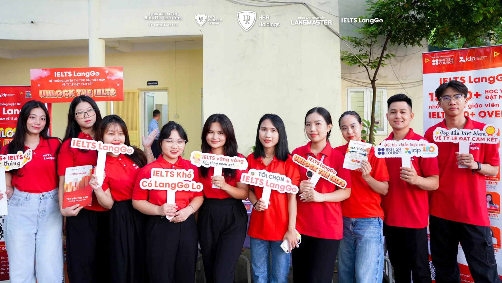 Unlock The IELTS - Đồng Hành Cùng Học Sinh THPT Tại Ngày Hội Chào 10